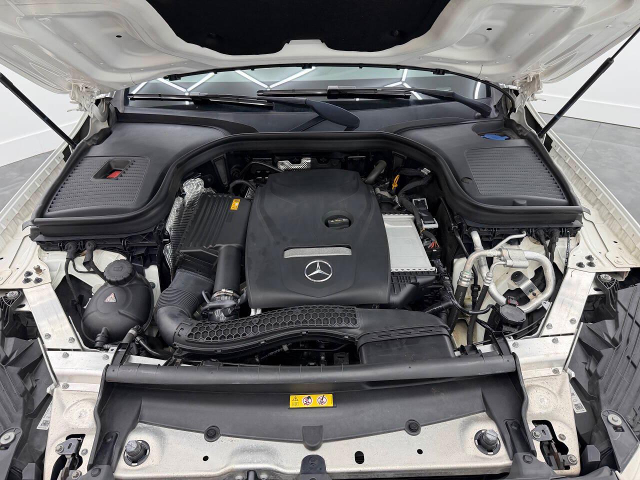 Mercedes-Benz GLC-Class GLC300 2018