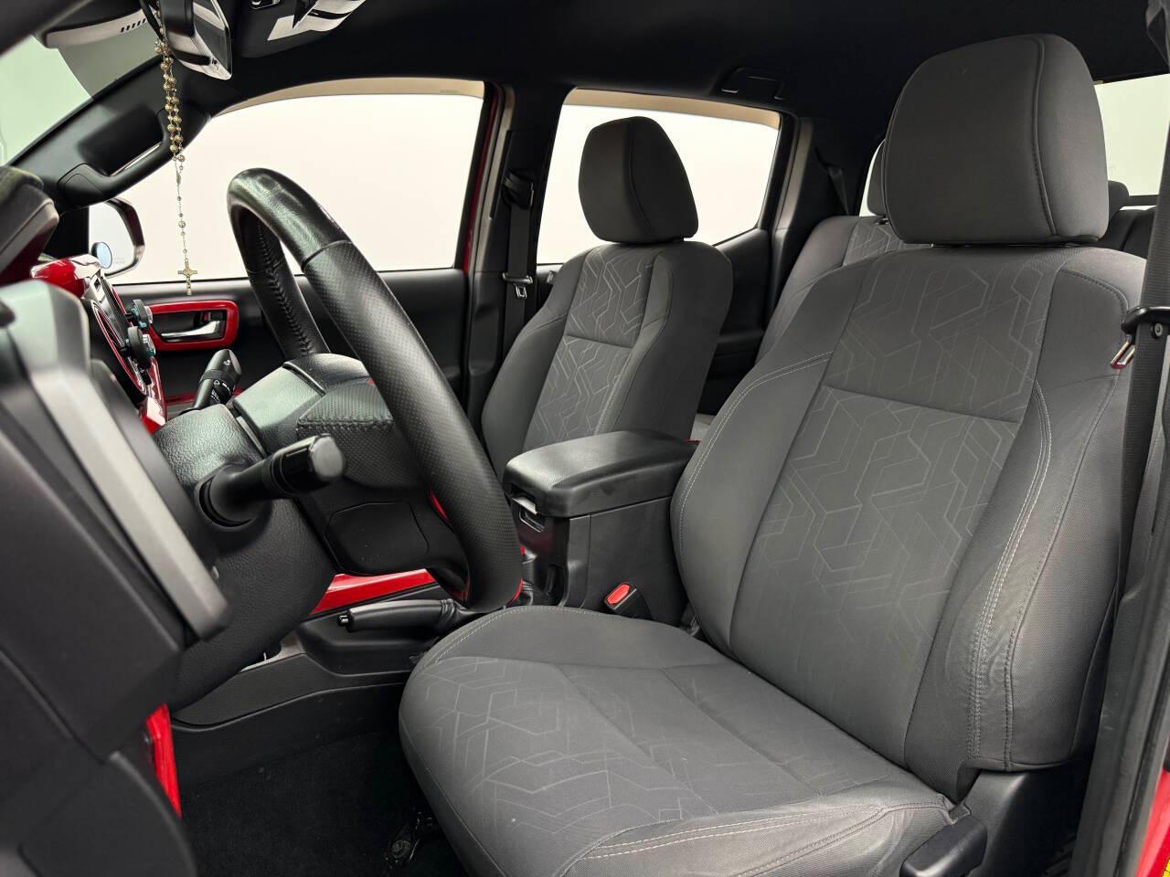 Toyota Tacoma SR5 Double Cab Long Bed V6 6AT 2WD 2019