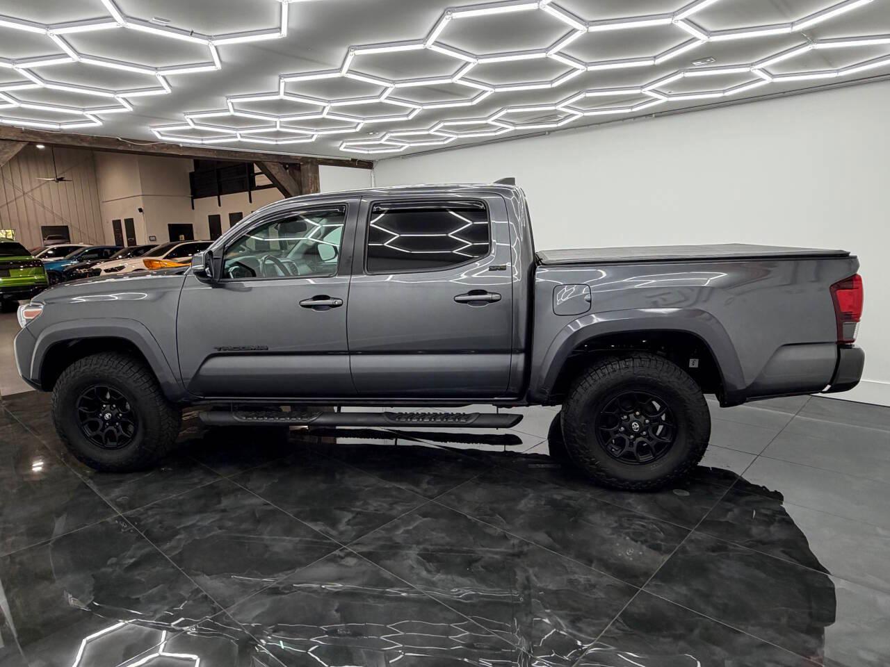 Toyota Tacoma SR5 Double Cab Long Bed V6 6AT 2WD 2022