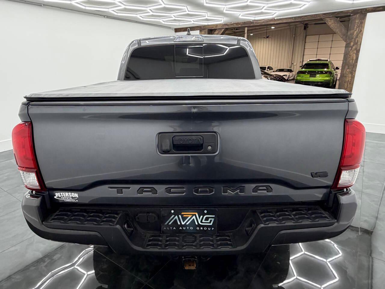 Toyota Tacoma SR5 Double Cab Long Bed V6 6AT 2WD 2022