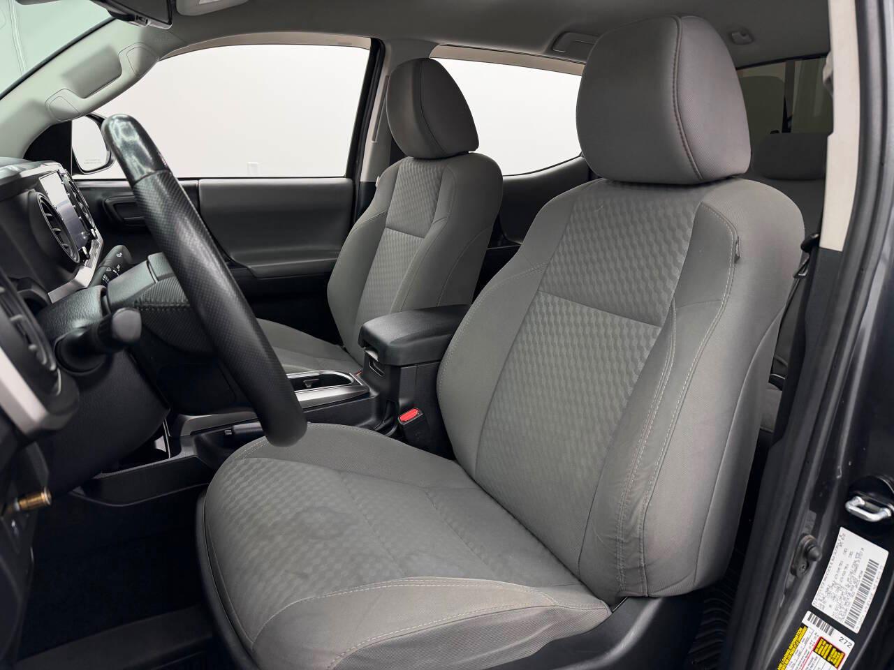Toyota Tacoma SR5 Double Cab Long Bed V6 6AT 2WD 2022
