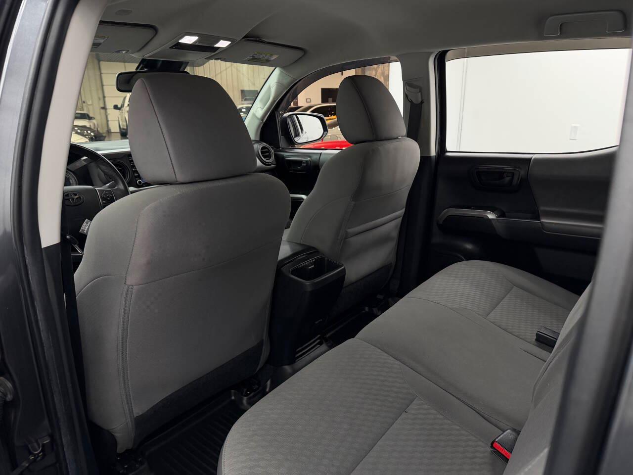 Toyota Tacoma SR5 Double Cab Long Bed V6 6AT 2WD 2022