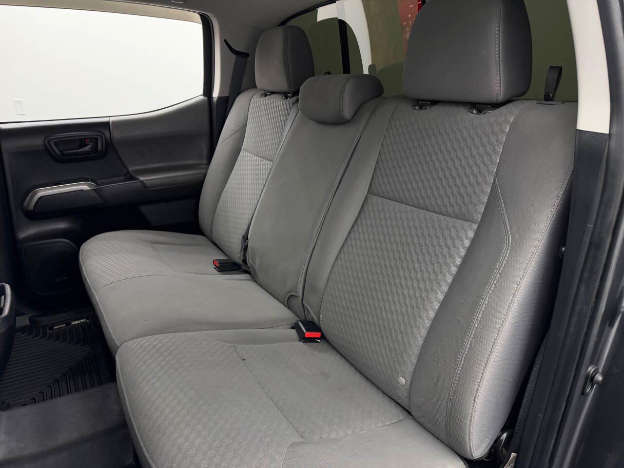 Toyota Tacoma SR5 Double Cab Long Bed V6 6AT 2WD 2022