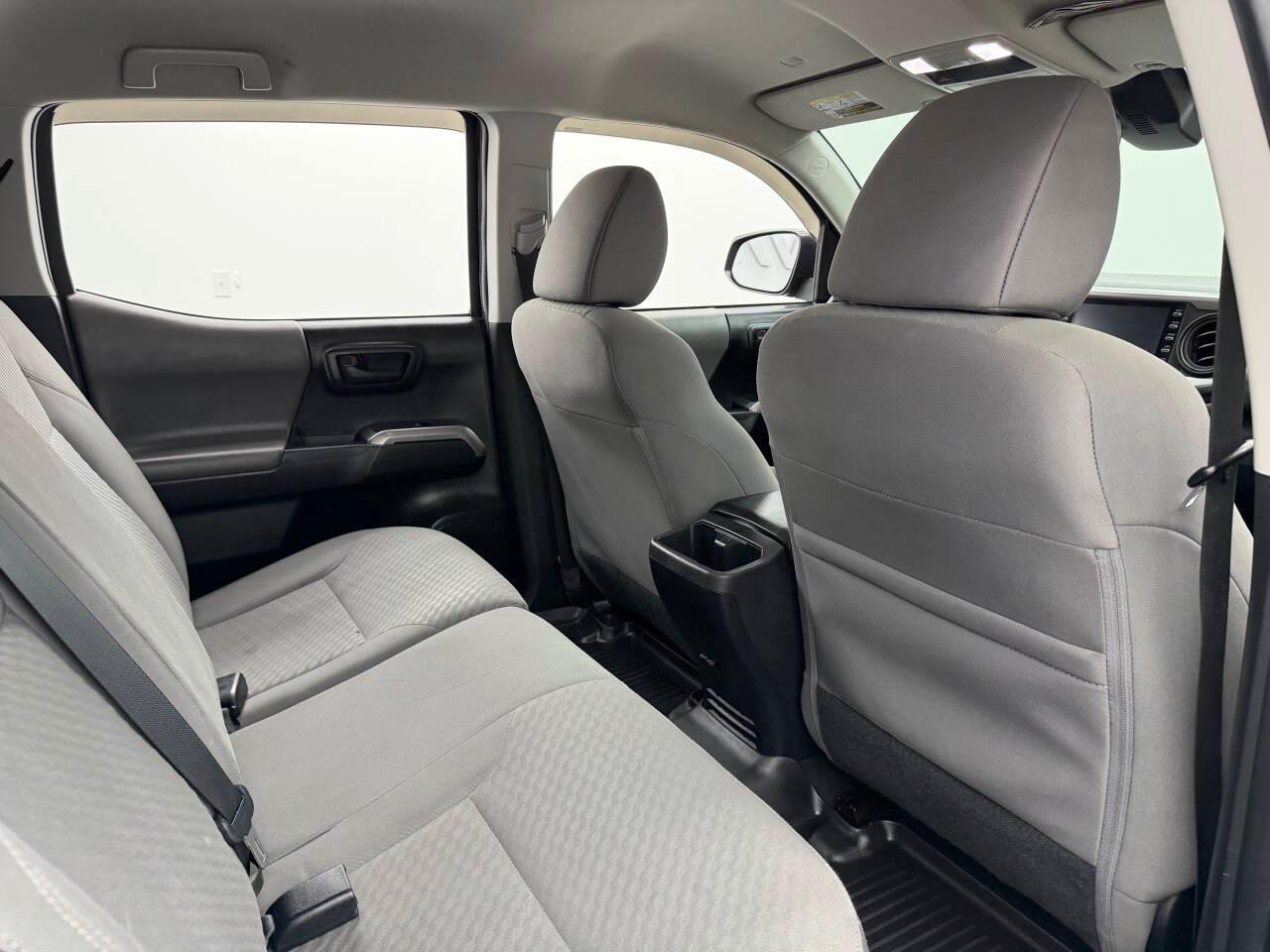 Toyota Tacoma SR5 Double Cab Long Bed V6 6AT 2WD 2022
