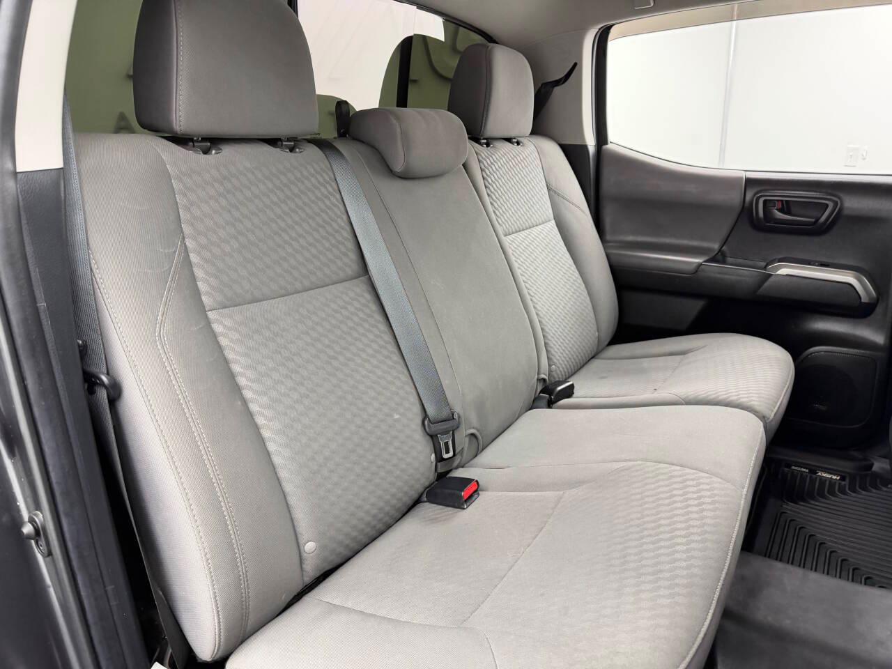 Toyota Tacoma SR5 Double Cab Long Bed V6 6AT 2WD 2022
