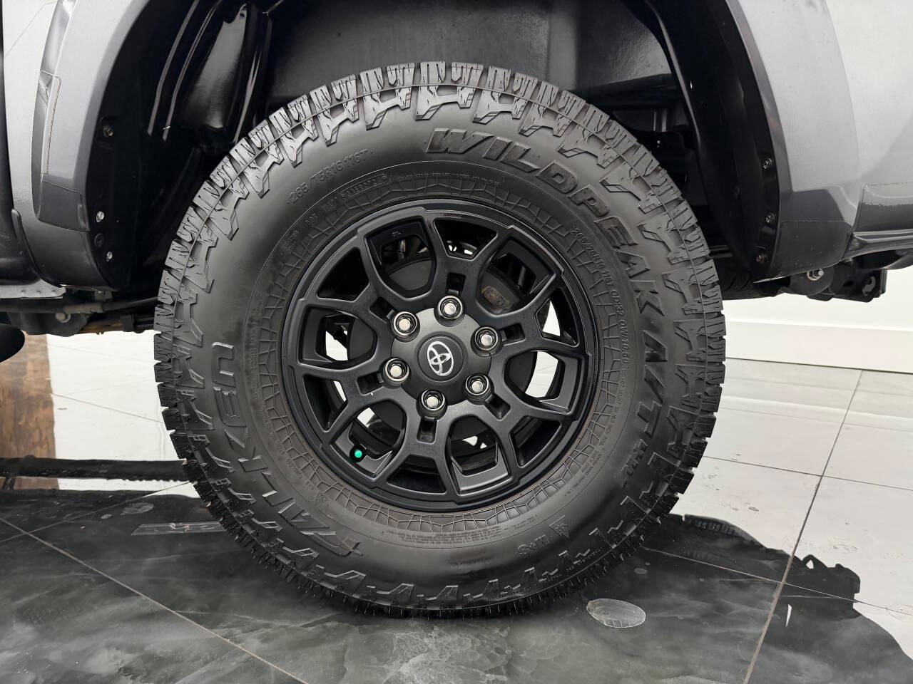 Toyota Tacoma SR5 Double Cab Long Bed V6 6AT 2WD 2022