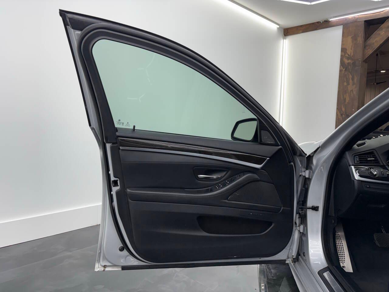BMW 5 Series 535i 2015