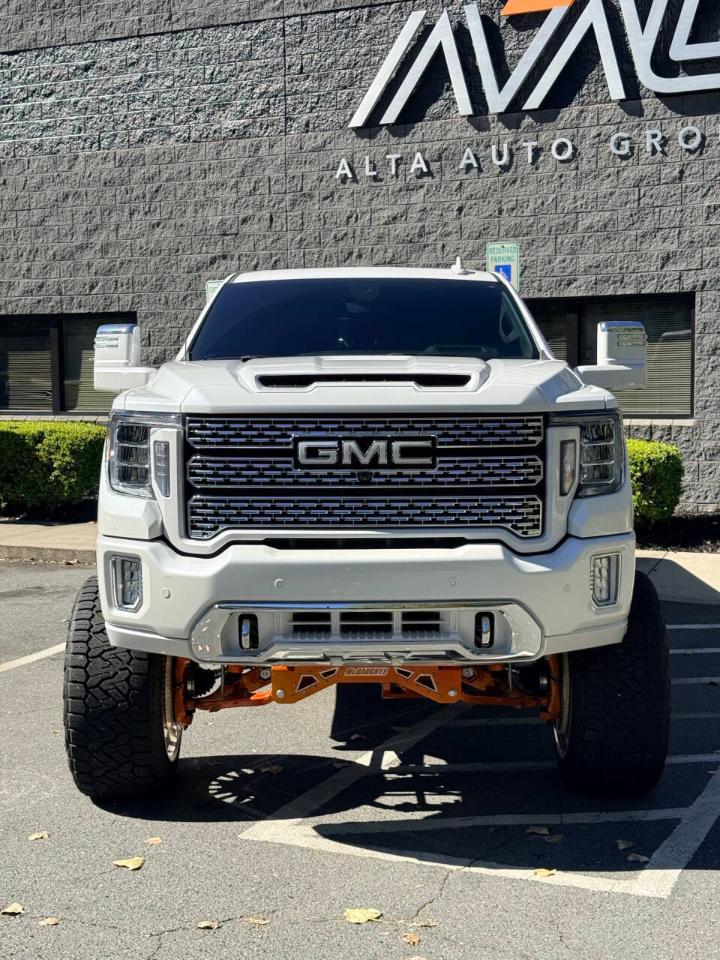 GMC Sierra 3500HD Denali Crew Cab Long Box 4WD 2022