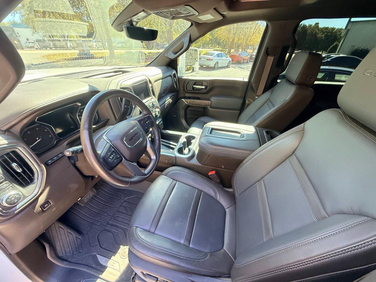 GMC Sierra 3500HD Denali Crew Cab Long Box 4WD 2022