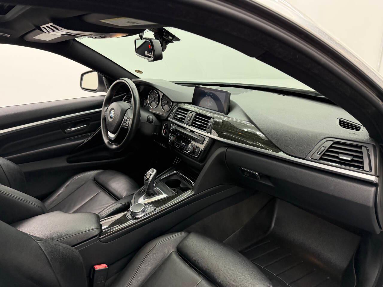 BMW 4 Series 430i xDrive Coupe 2017