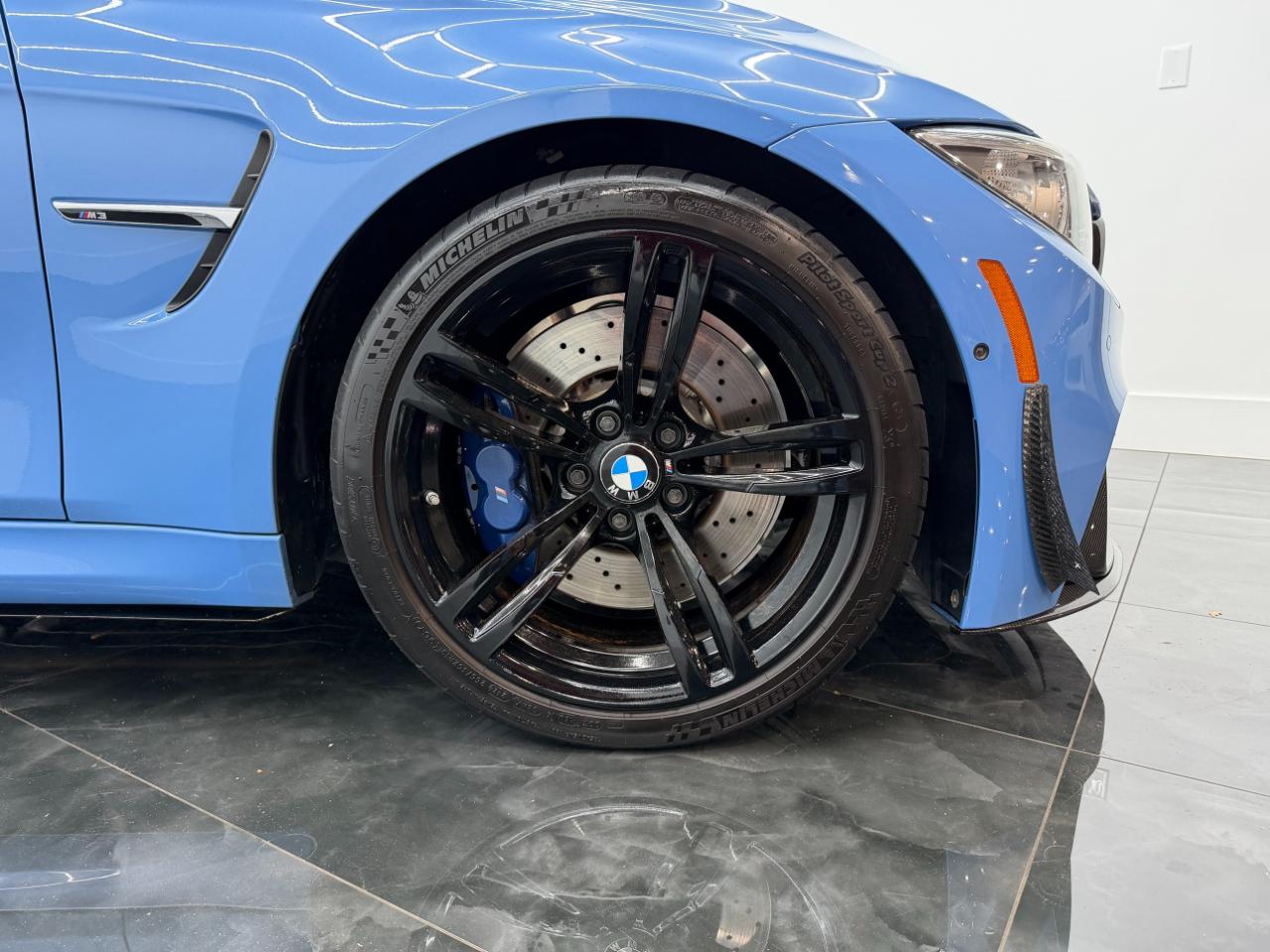BMW M3 Base 2016