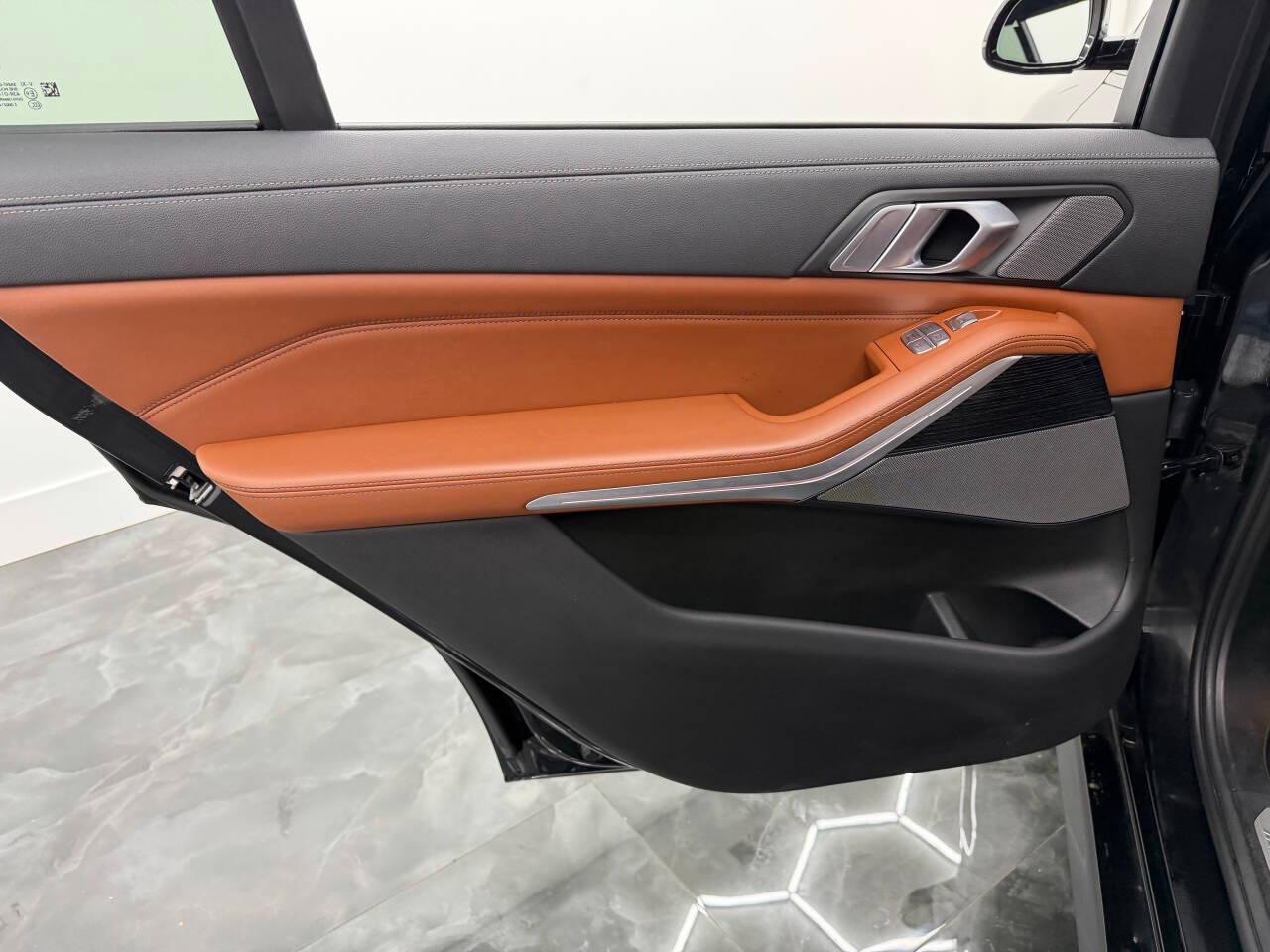 BMW X7 M50i 2022