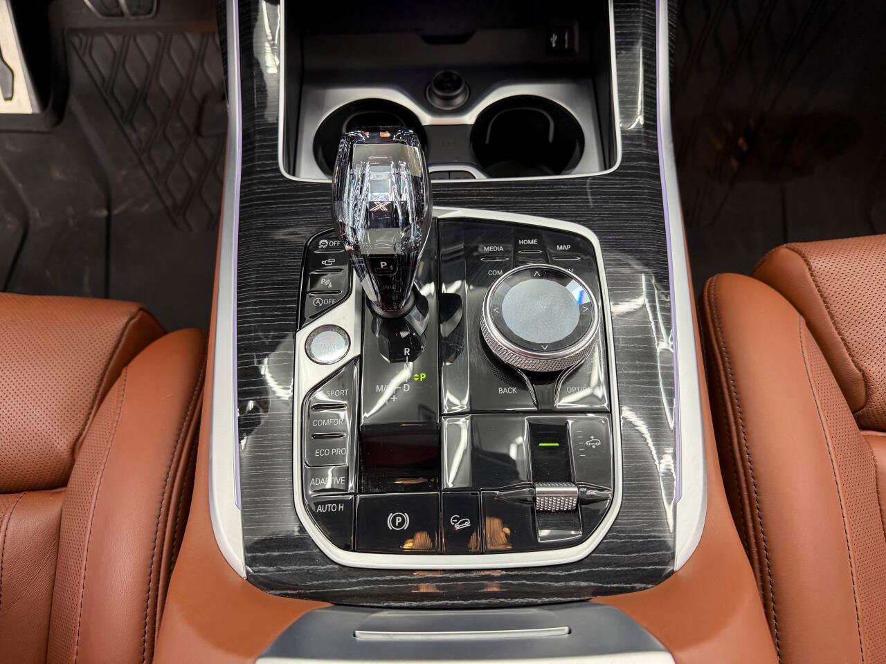 BMW X7 M50i 2022