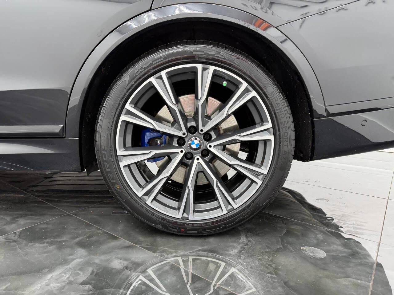 BMW X7 M50i 2022