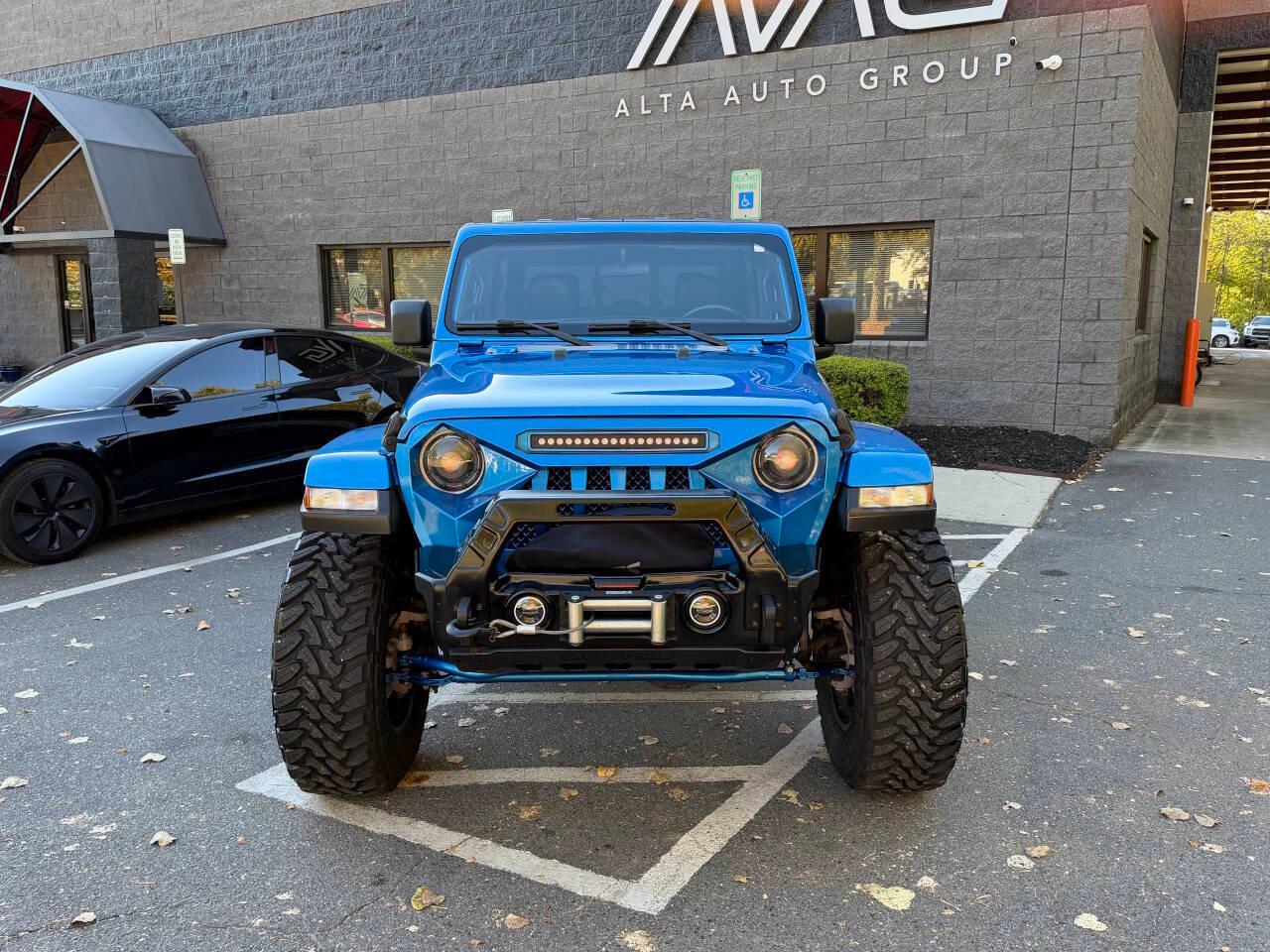 Jeep Gladiator Sport S 2021