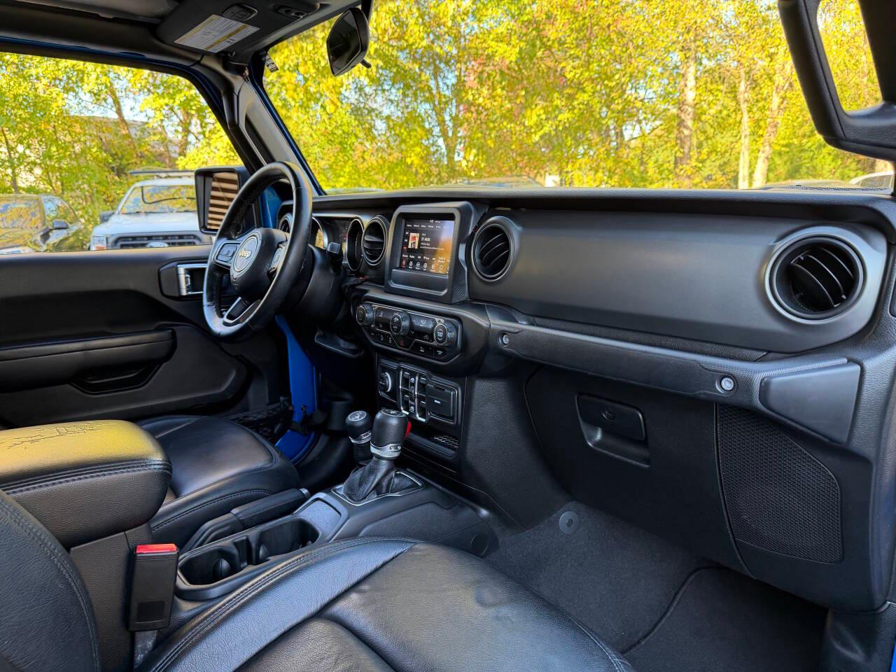 Jeep Gladiator Sport S 2021