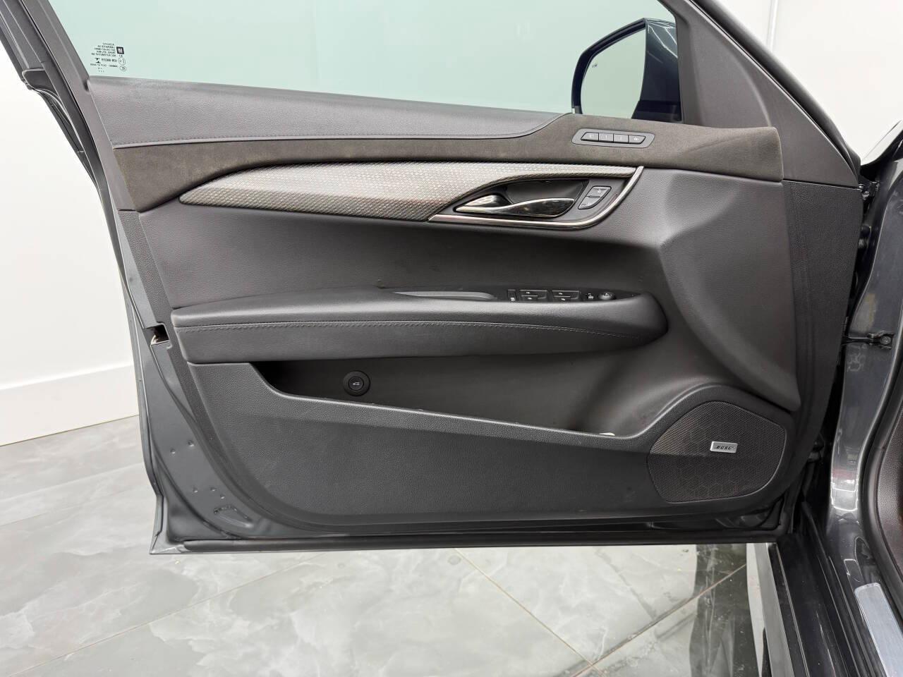 Cadillac ATS-V Sedan  2016