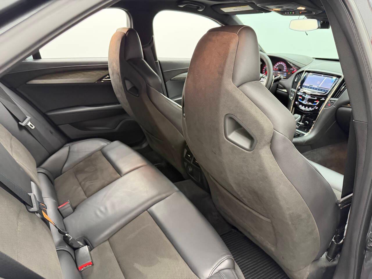 Cadillac ATS-V Sedan  2016