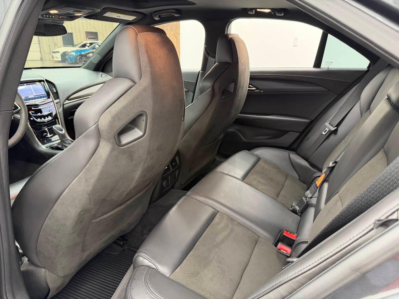 Cadillac ATS-V Sedan  2016