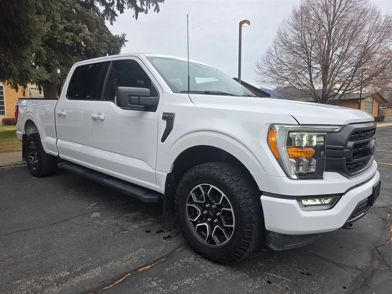 2023 Ford F-150 XLT SuperCrew 6.5-ft. Bed 4WD