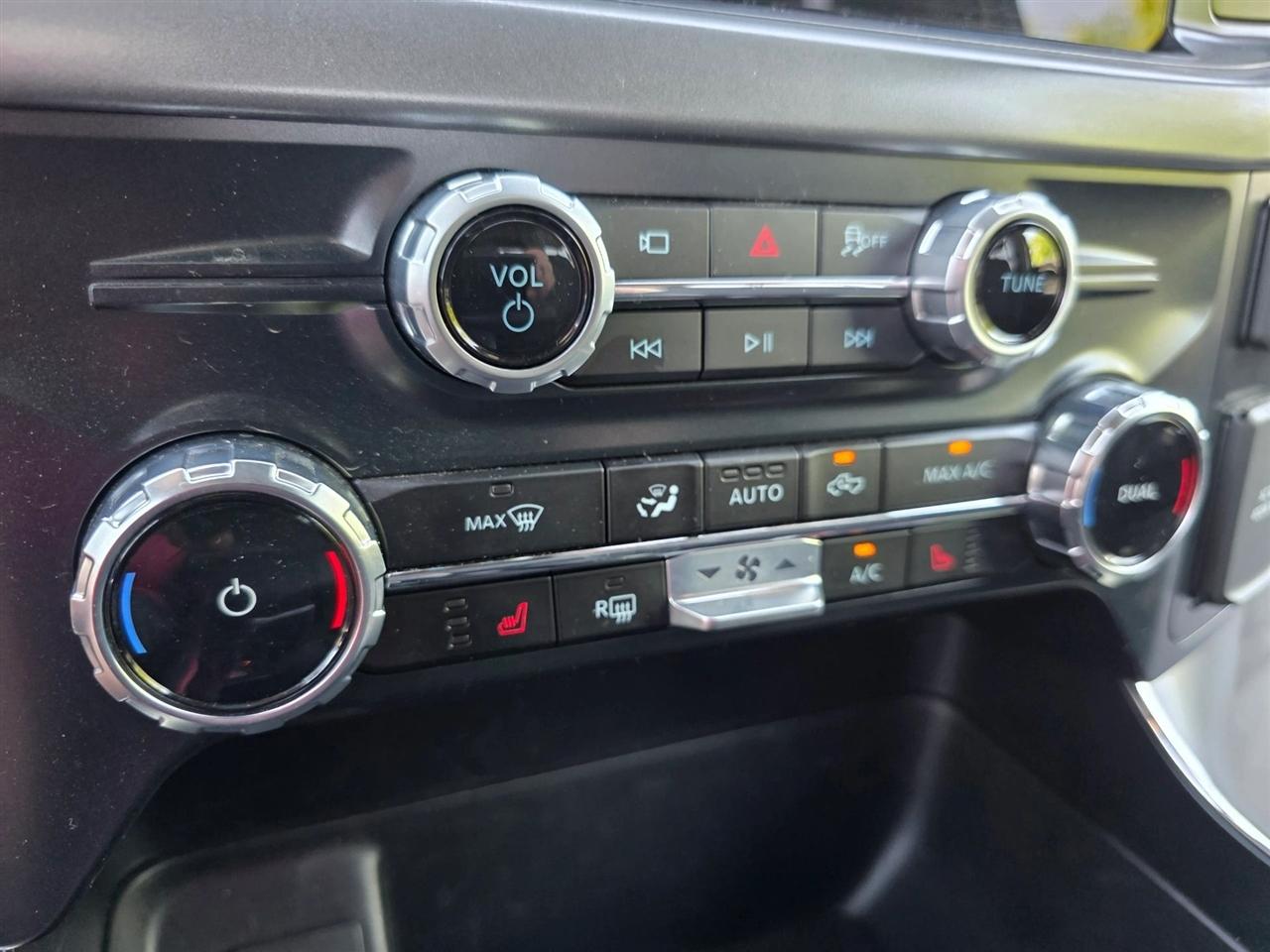 2025 Ford F-150 XLT - Photo 10