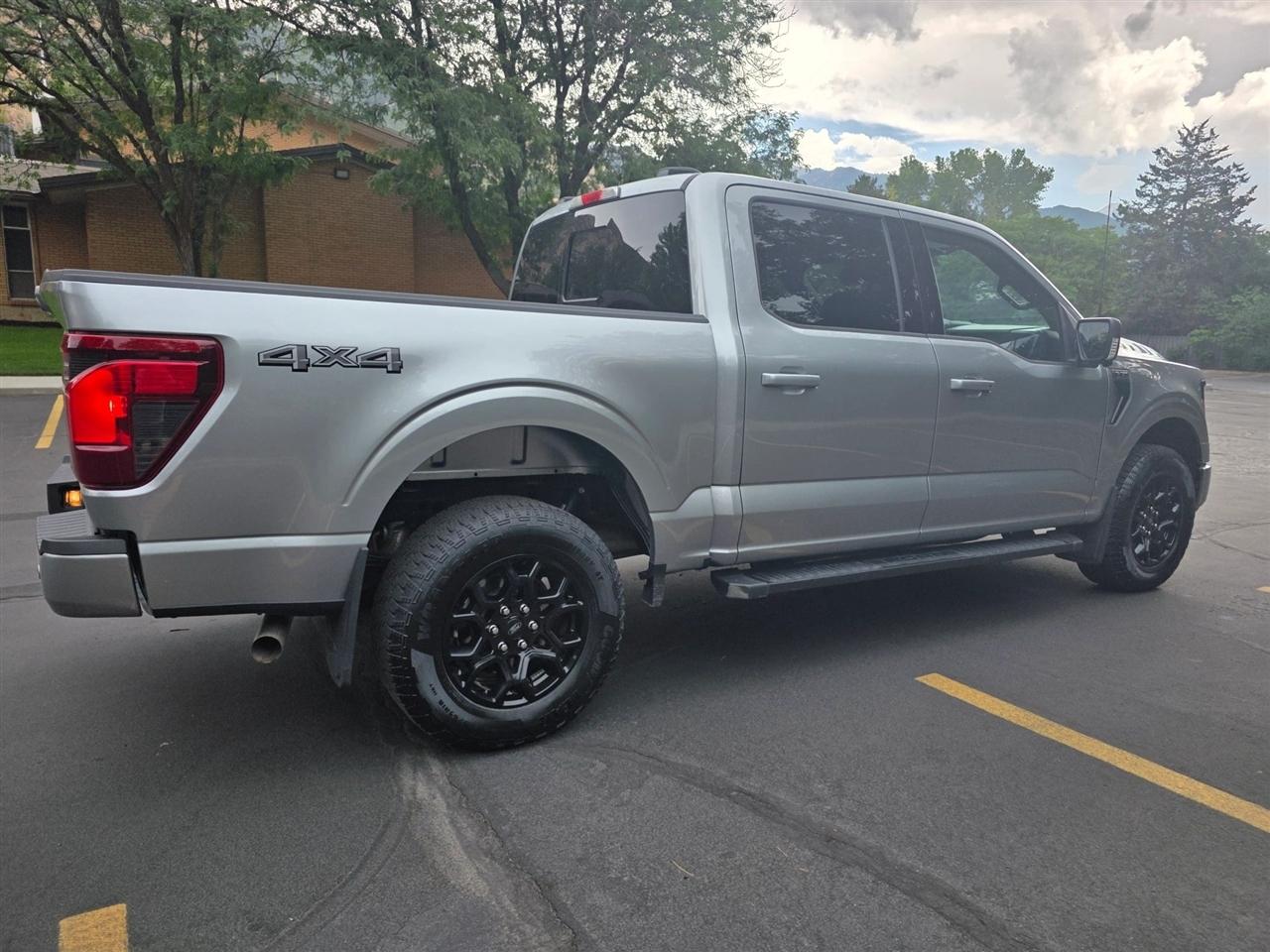 2025 Ford F-150 XLT - Photo 31