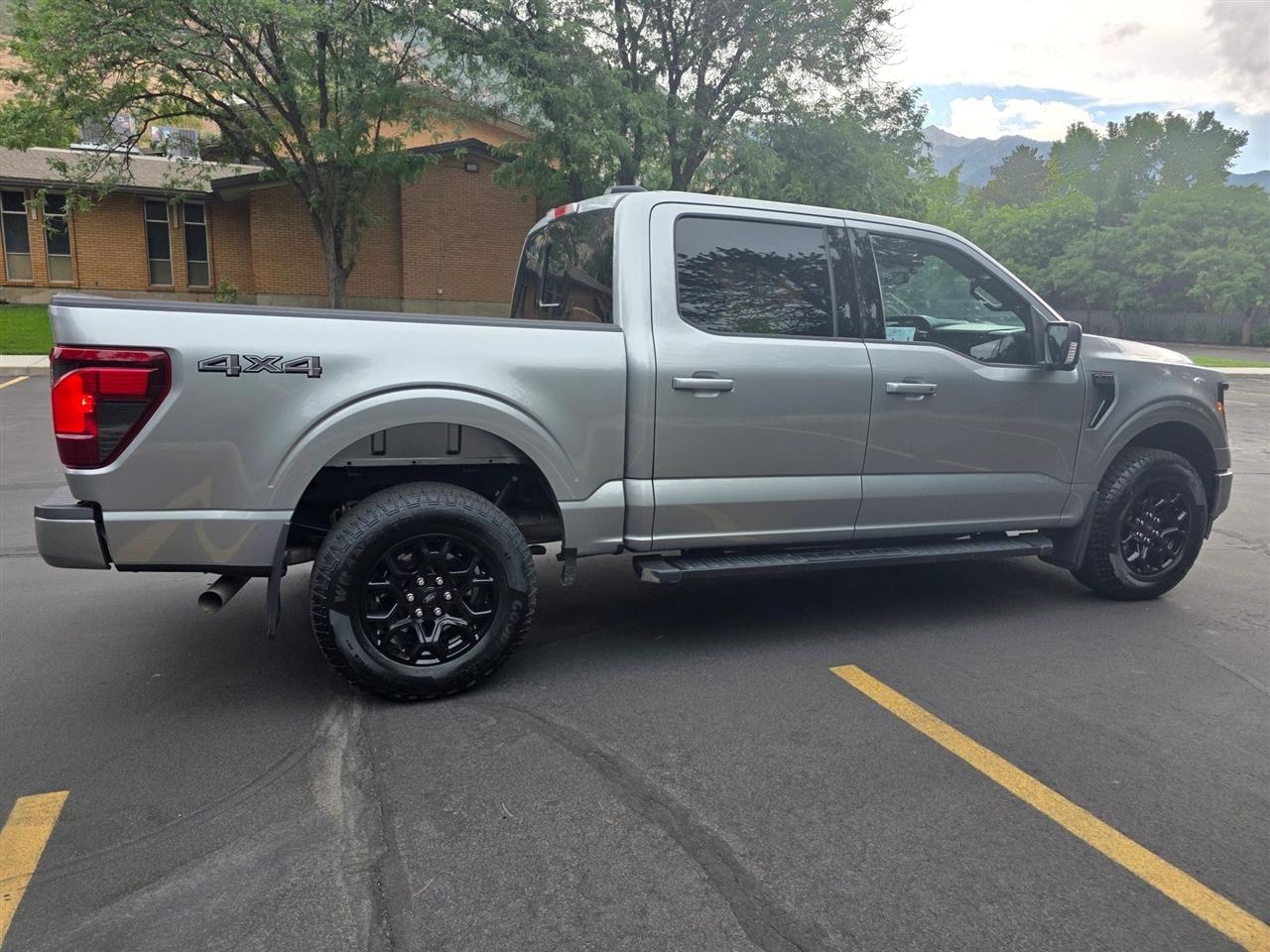 2025 Ford F-150 XLT - Photo 32