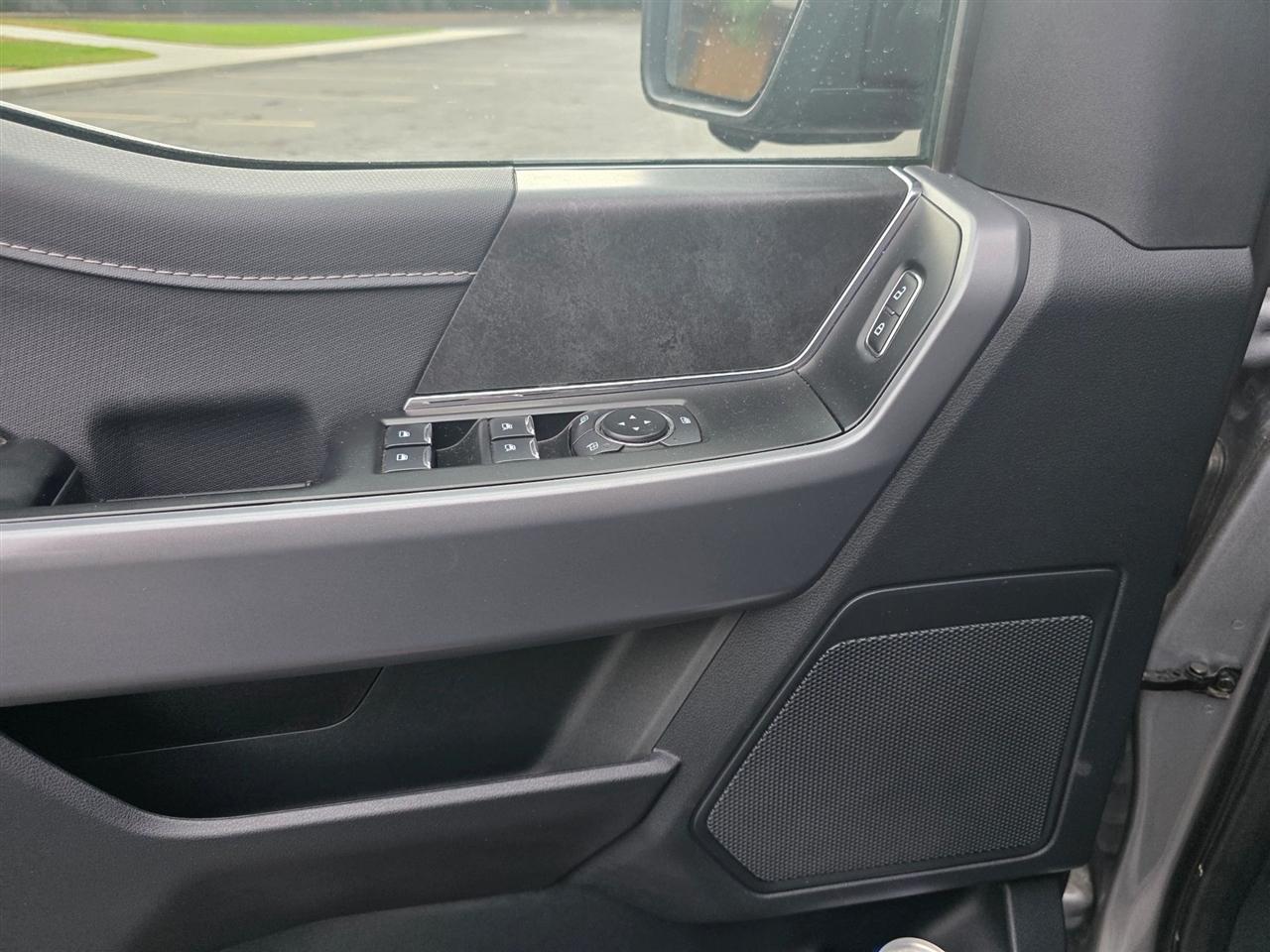 2025 Ford F-150 XLT - Photo 51