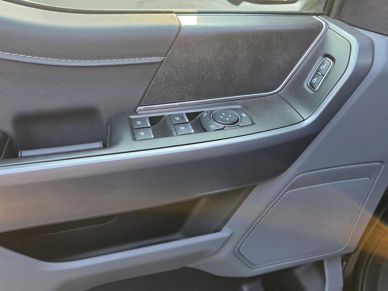 Ford F-150 photo 11