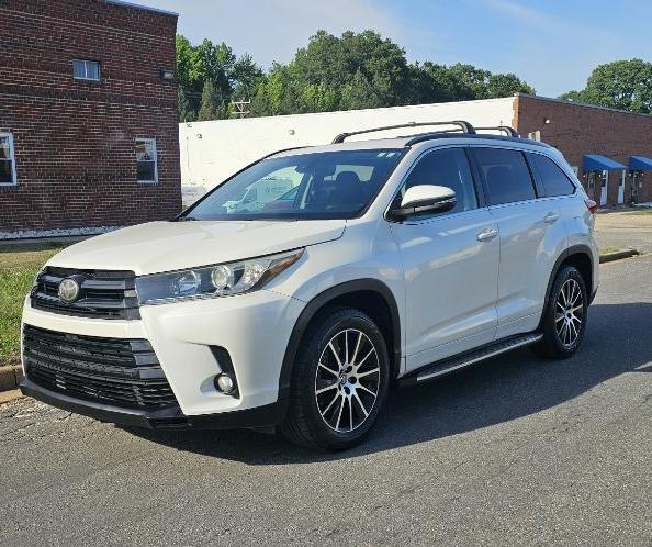  2018 Toyota Highlander XLE   
