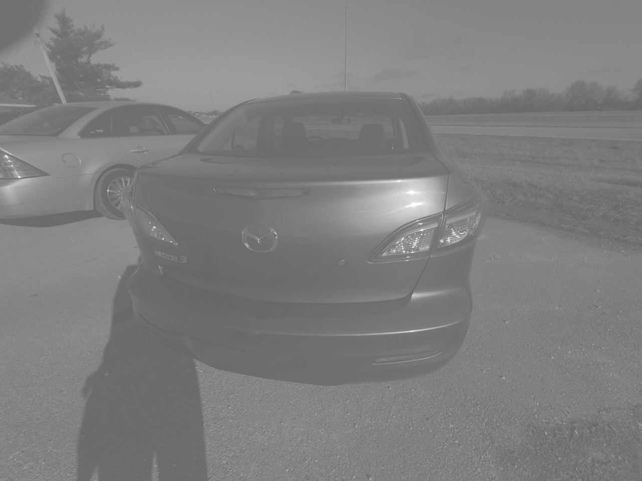 Mazda MAZDA3 i Sport 4-Door 2012