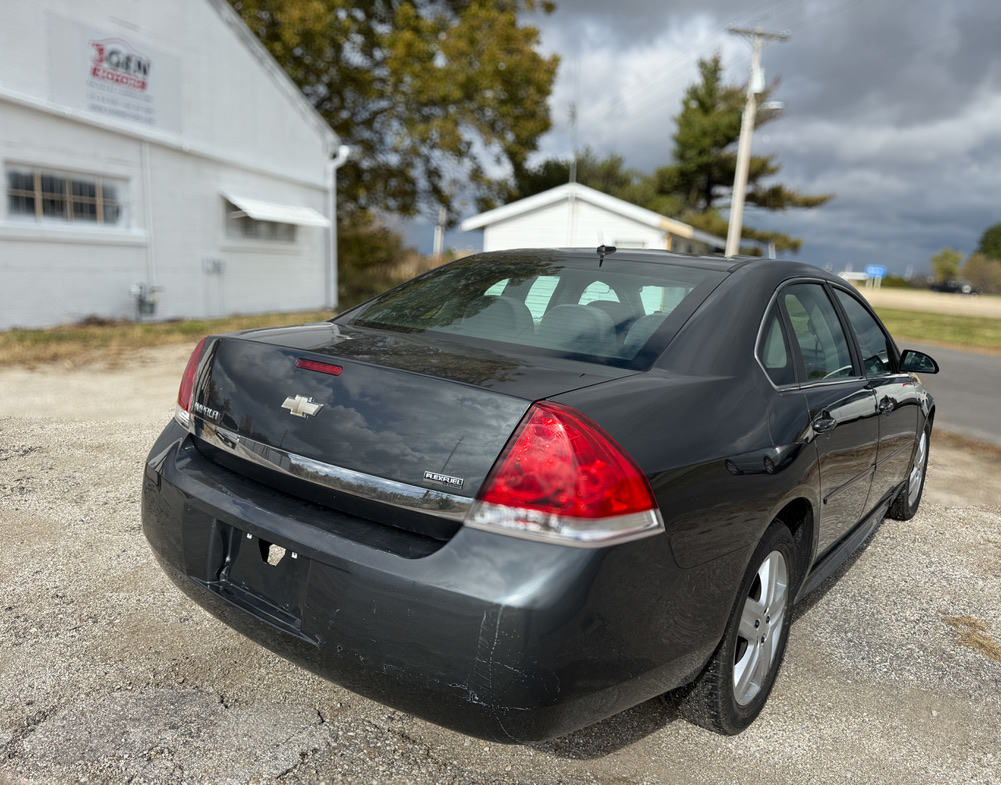 Chevrolet Impala LS 2011
