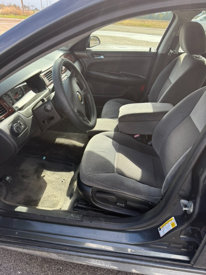 Chevrolet Impala LS 2011