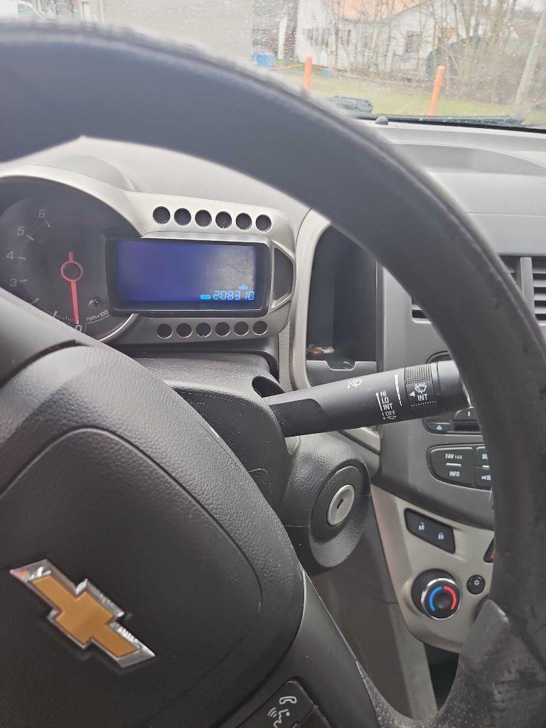 Chevrolet Sonic 2LT Sedan 2012