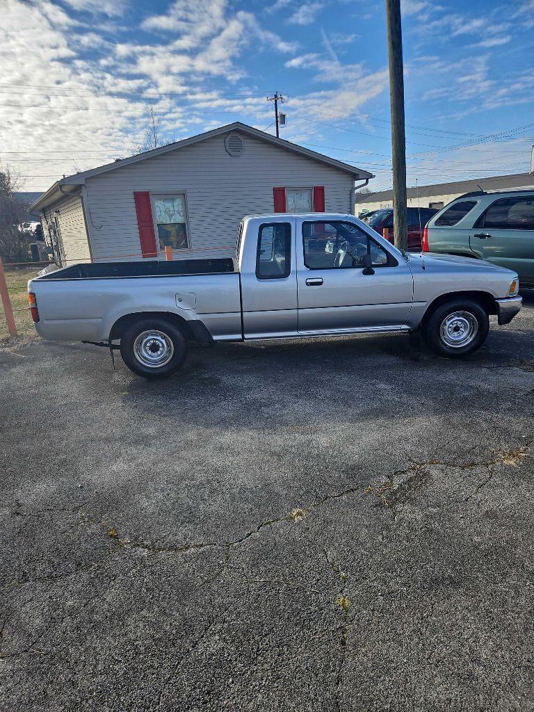 Toyota Pickup DLX Xtracab 2WD 1991