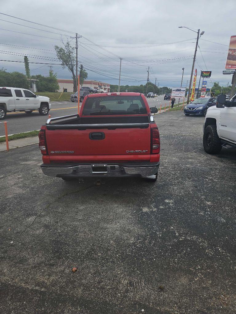 Chevrolet Silverado 1500 Ext. Cab Short Bed 2WD 2003