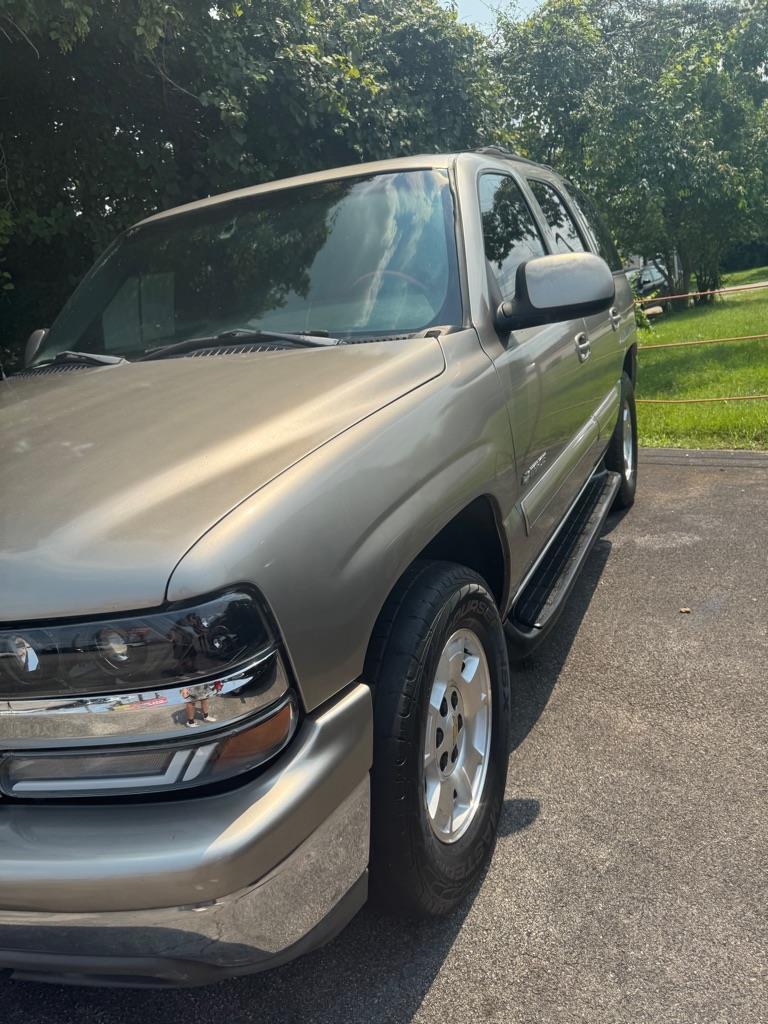 Chevrolet Tahoe 4WD 2000