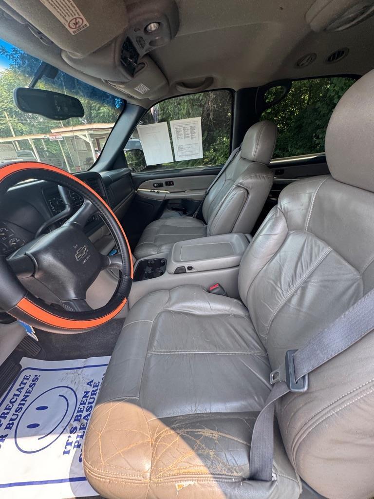 Chevrolet Tahoe 4WD 2000