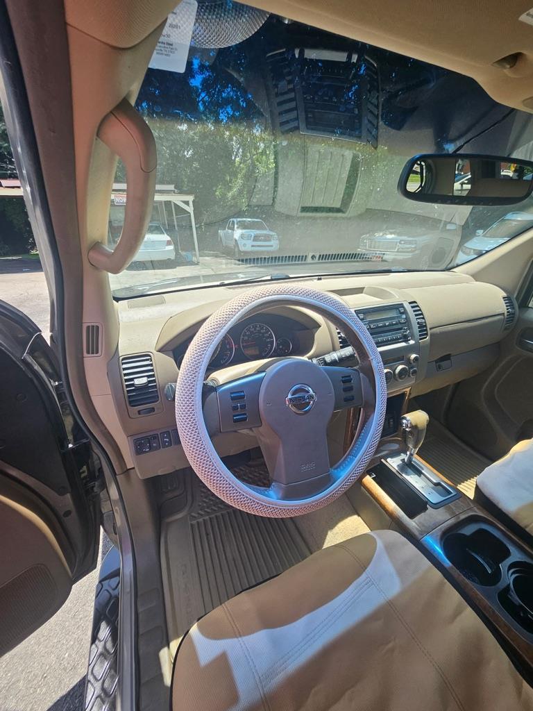 Nissan Pathfinder S 2WD 2006