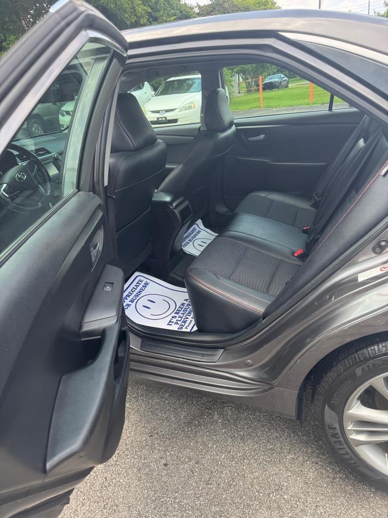 Toyota Camry LE 2015