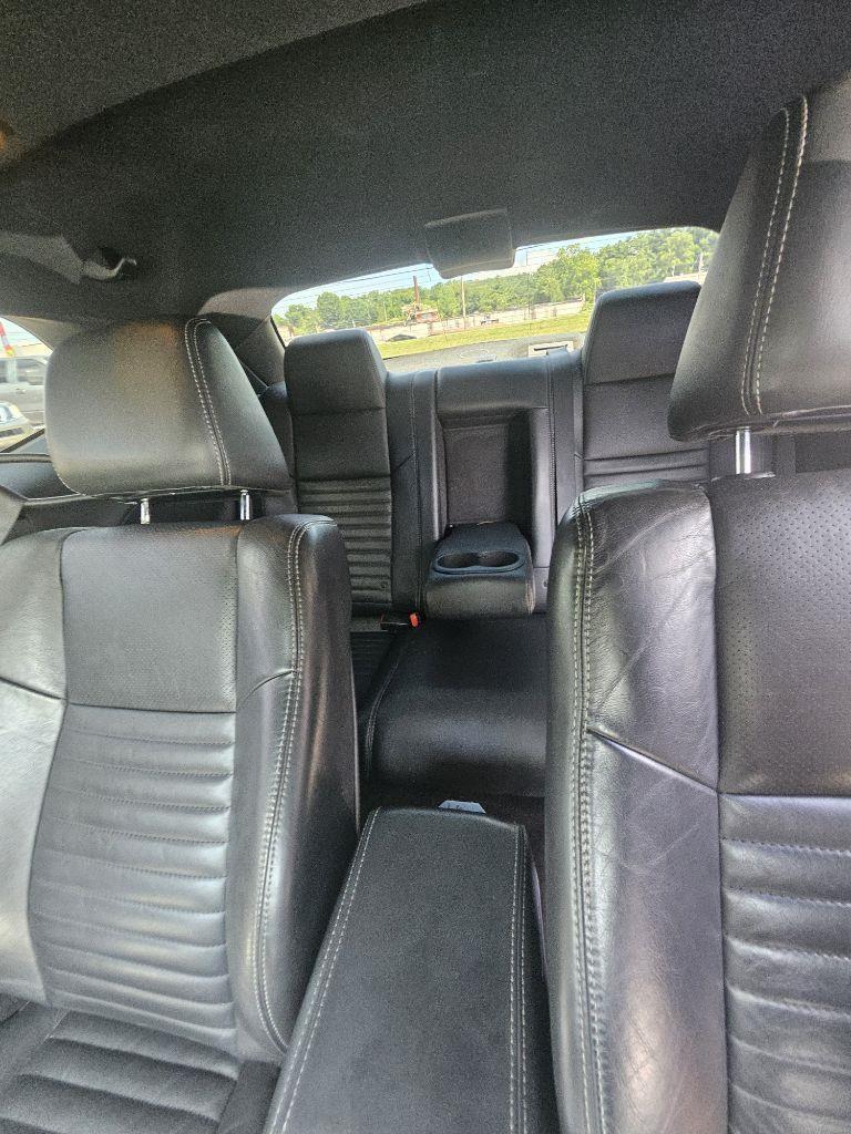 Dodge Challenger SXT 2013