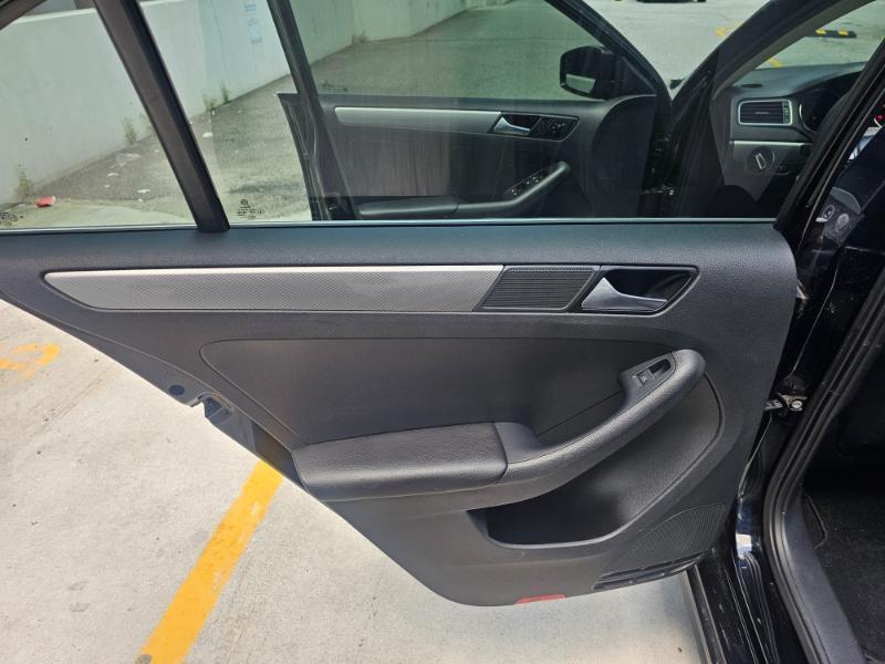 2017 Volkswagen Jetta S - Photo 15