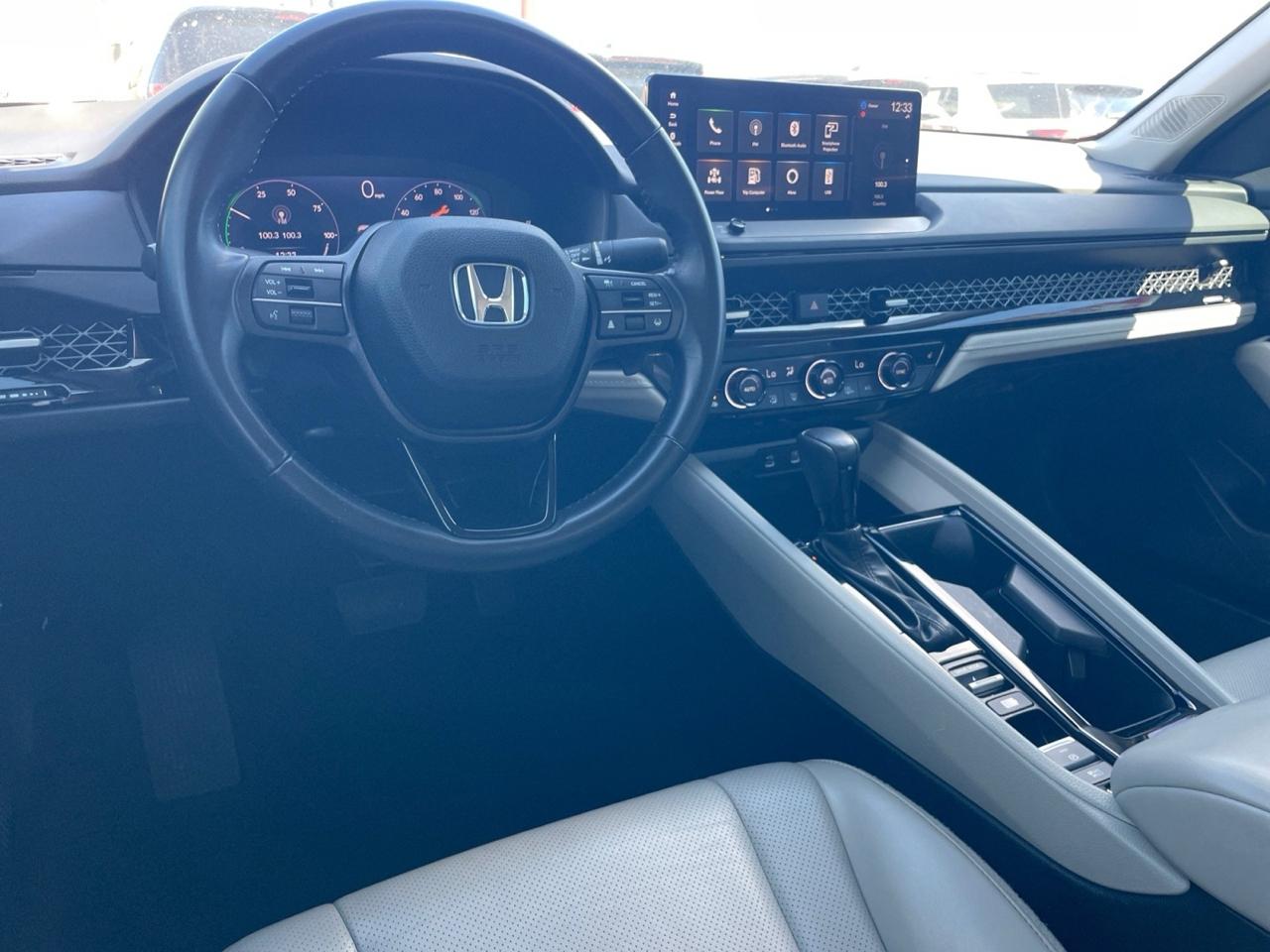 2024 Honda Accord Hybrid EX-L - Photo 11