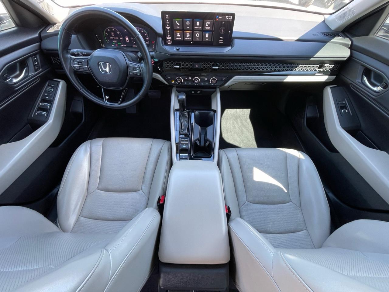 2024 Honda Accord Hybrid EX-L - Photo 12