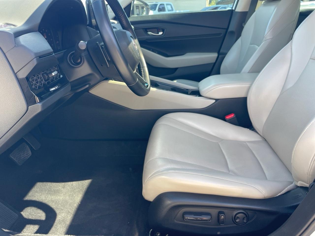 2024 Honda Accord Hybrid EX-L - Photo 23