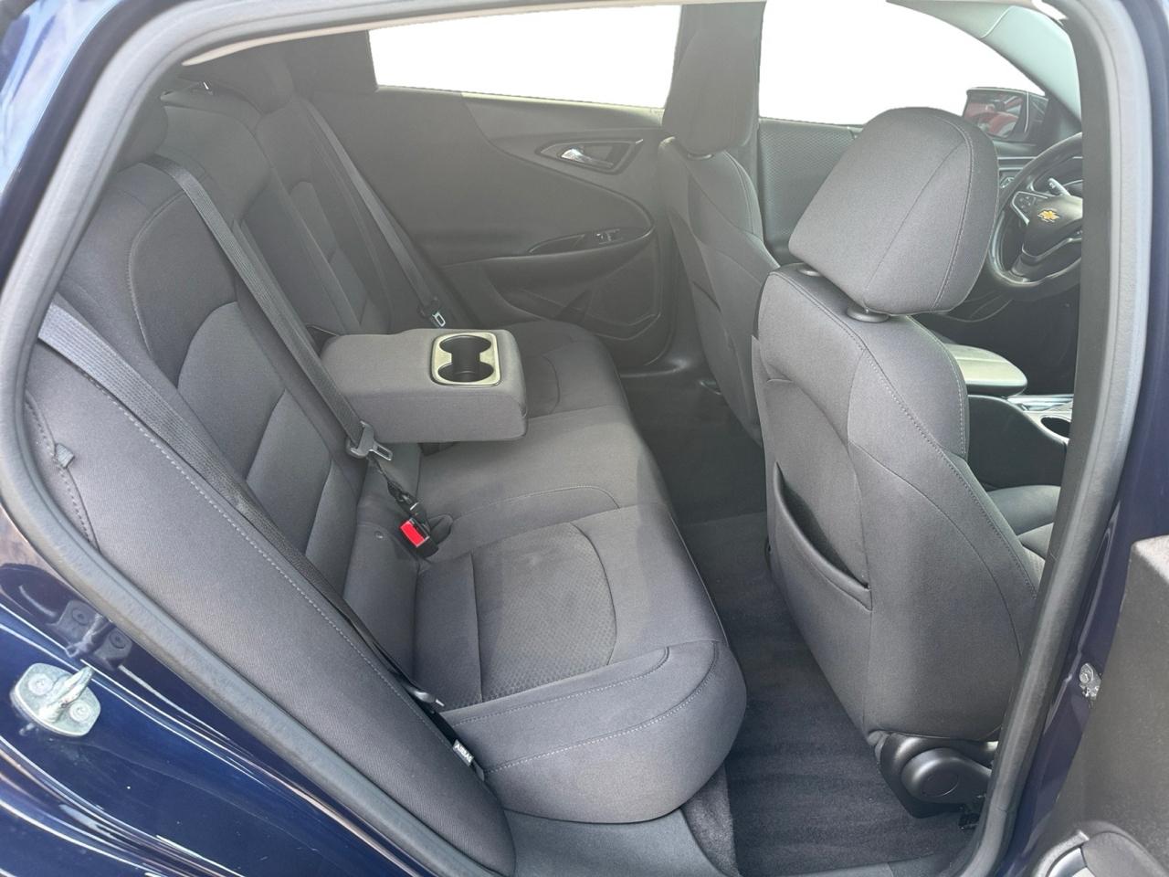 2018 Chevrolet Malibu 1LT - Photo 13