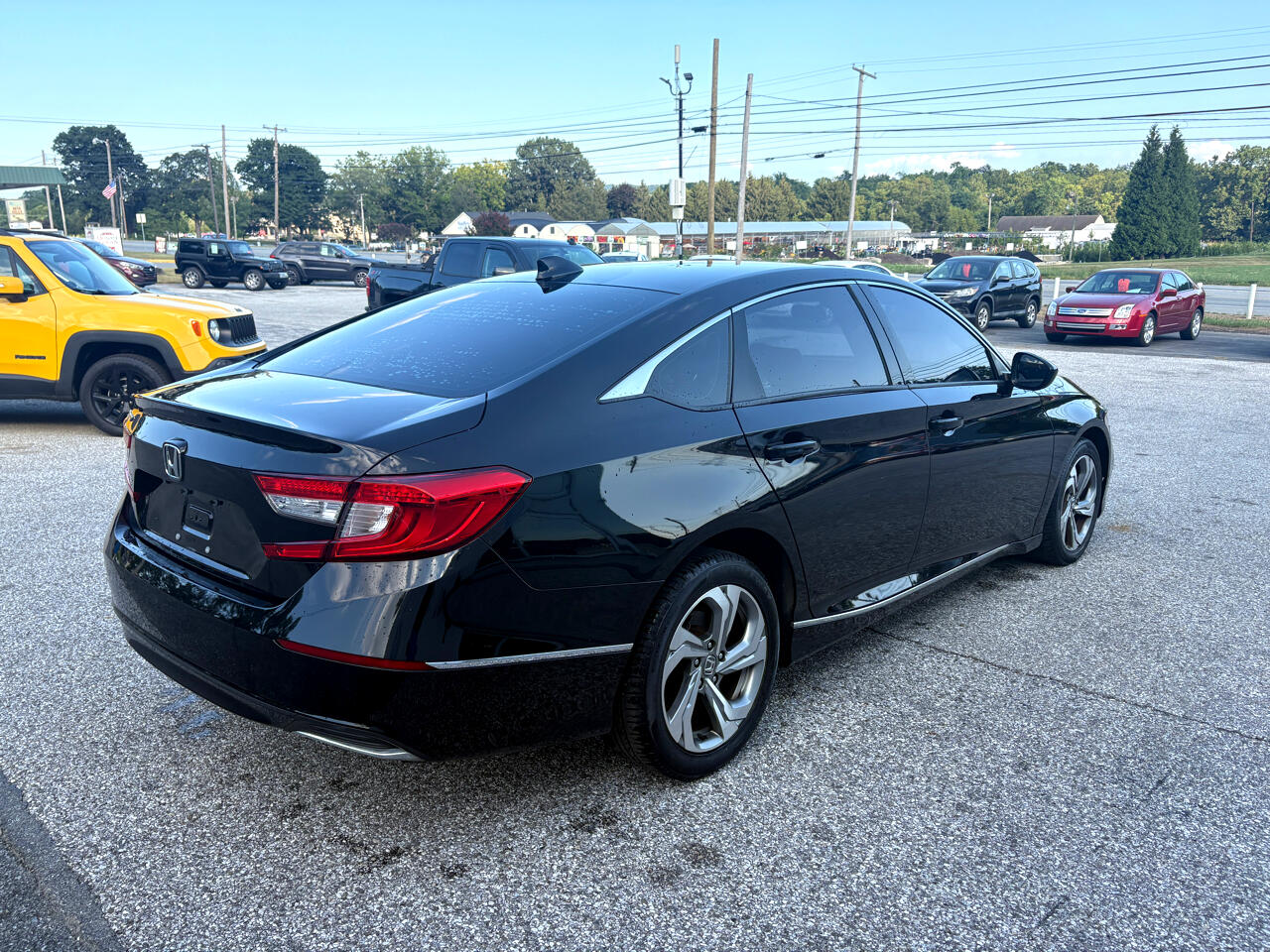 2018 Honda Accord EX 1.5T photo 2