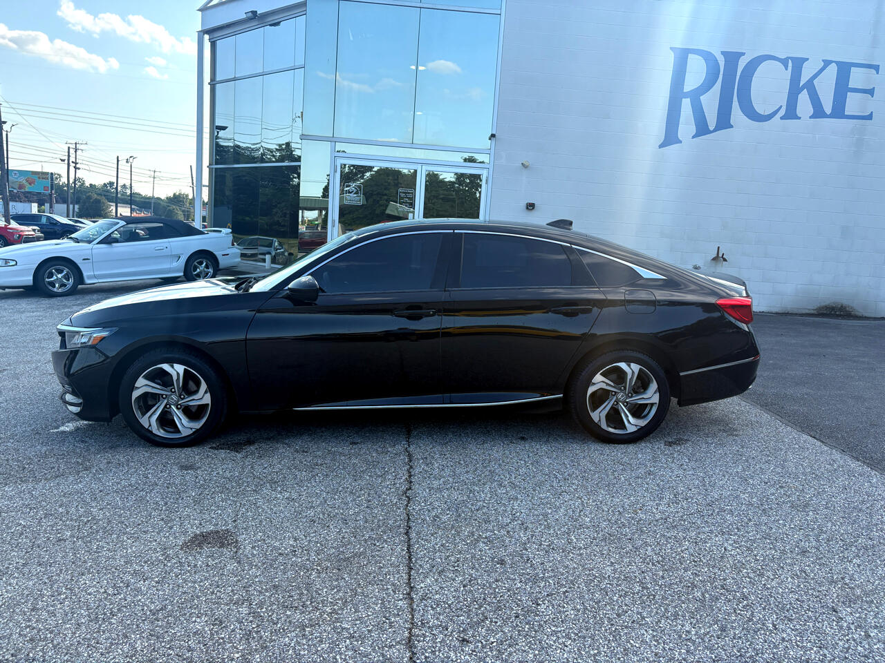 2018 Honda Accord EX 1.5T photo 5
