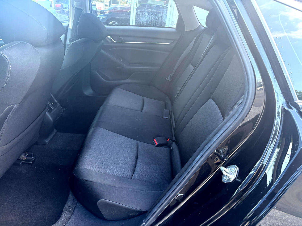 2018 Honda Accord EX 1.5T photo 10