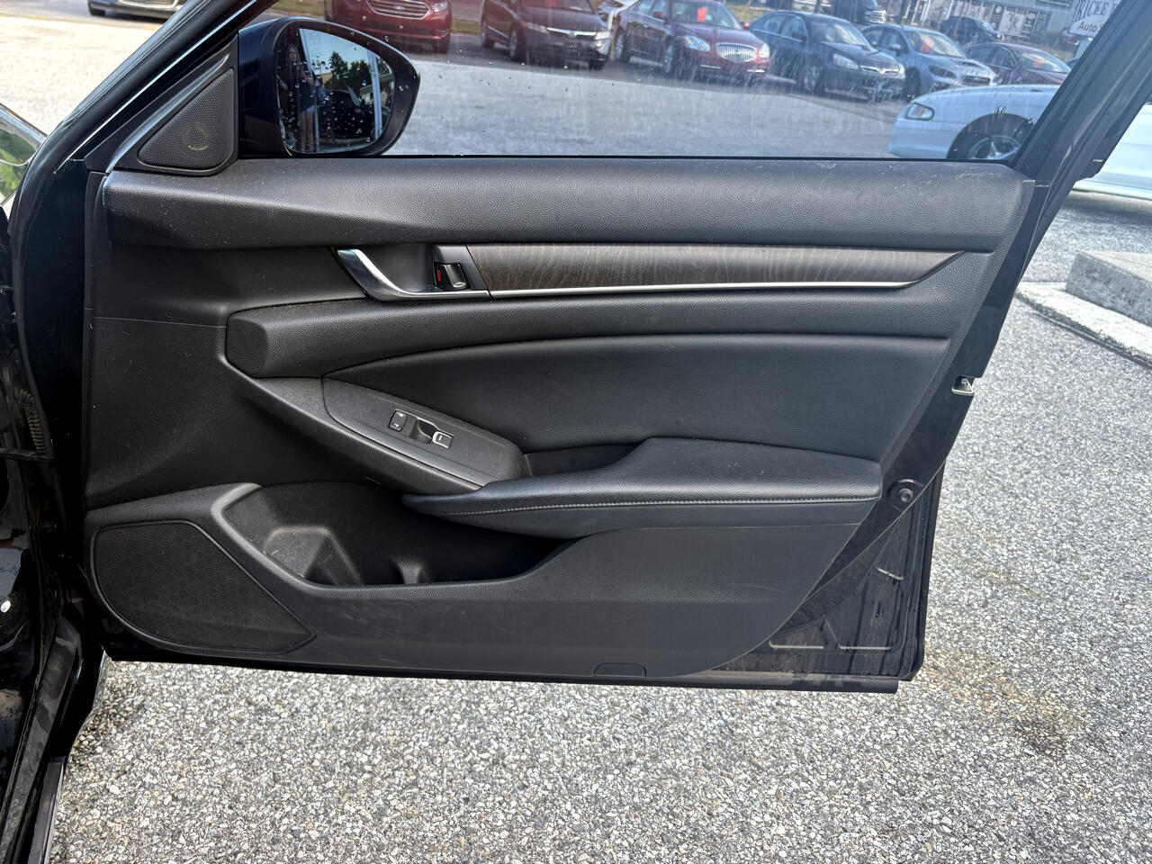 2018 Honda Accord EX 1.5T photo 14